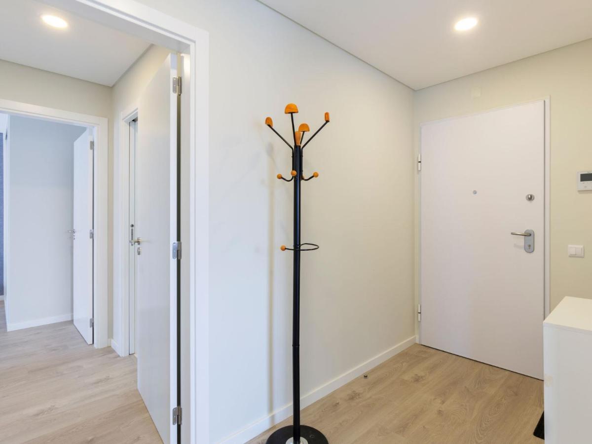 Beautiful Apartment In S O Martinho Do Porto With Balcony Sao Martinho do Porto Exterior photo